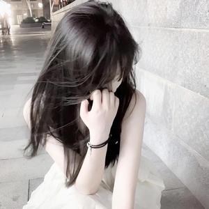 扒开老师衣服吃她的奶头动漫
